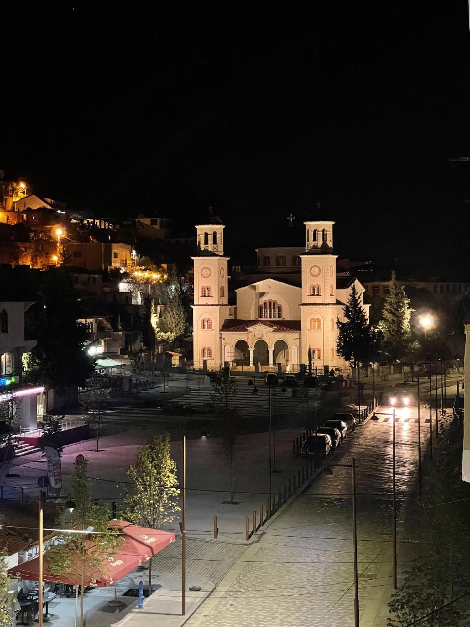 Beratinus Apartment In Berat Center エクステリア 写真
