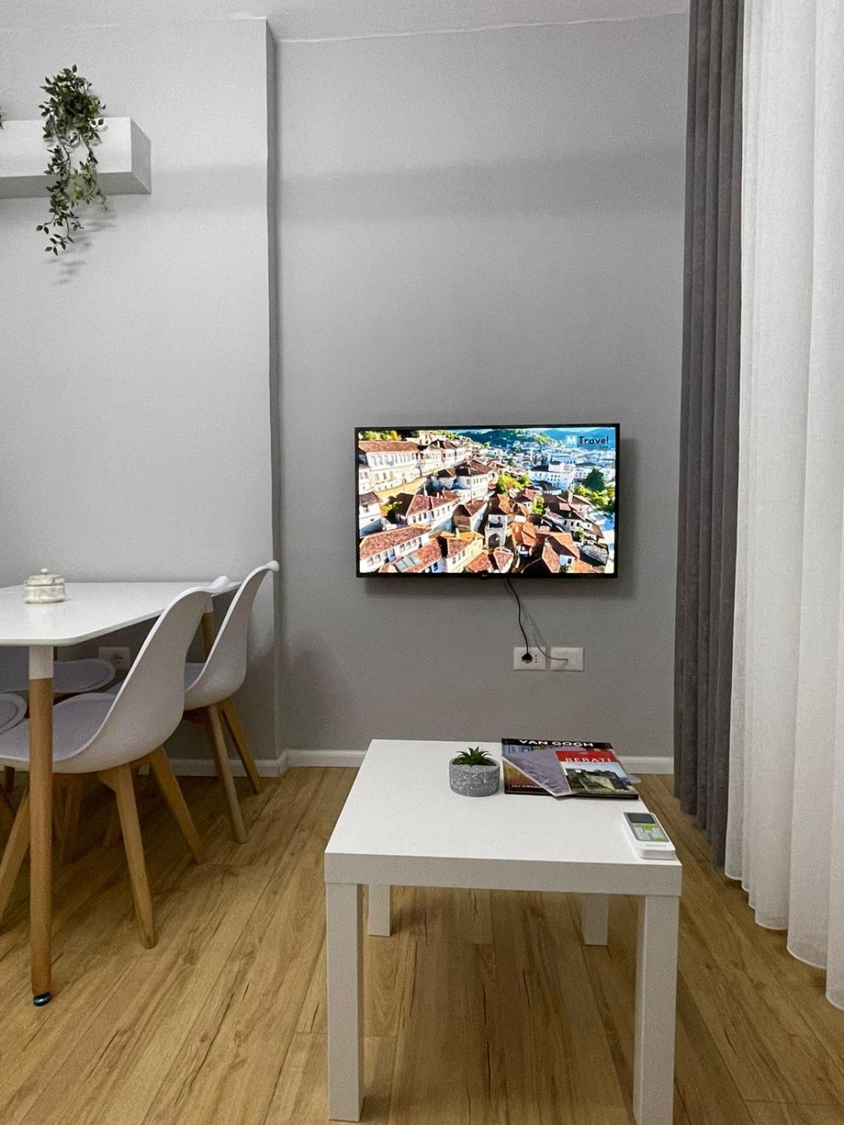 Beratinus Apartment In Berat Center エクステリア 写真