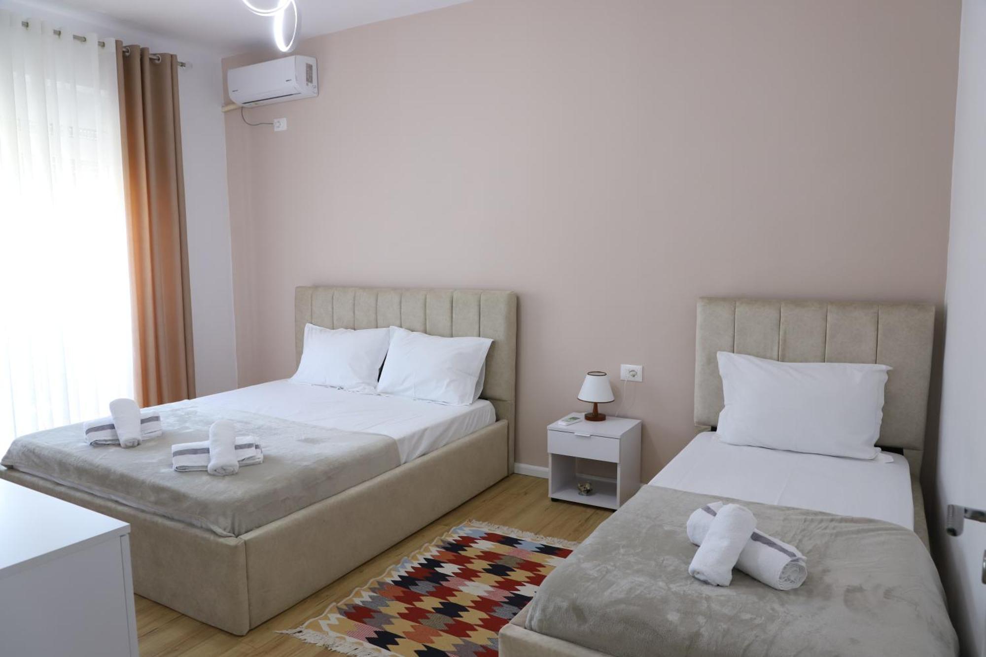 Beratinus Apartment In Berat Center エクステリア 写真