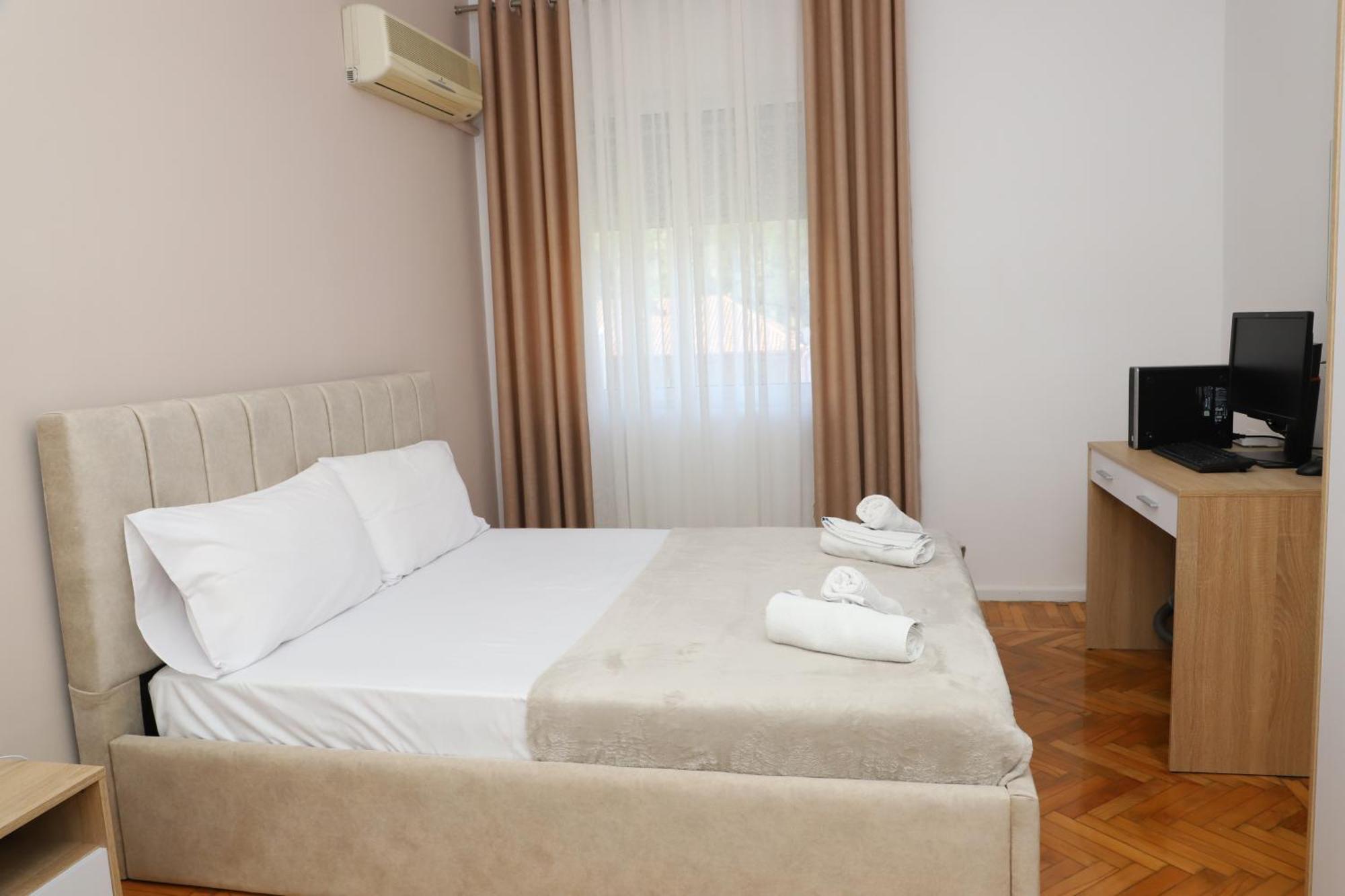 Beratinus Apartment In Berat Center エクステリア 写真
