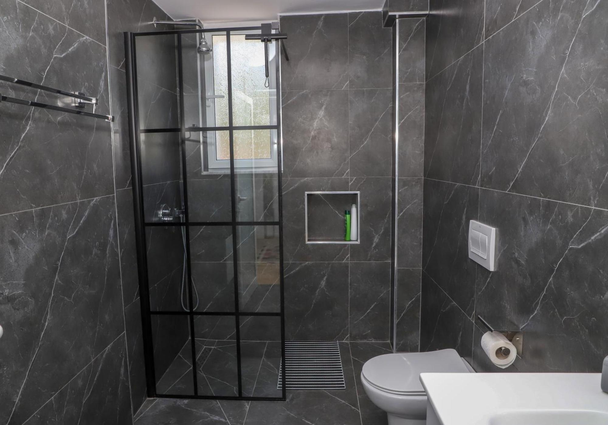 Beratinus Apartment In Berat Center エクステリア 写真